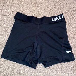 NWOT Nike Pros